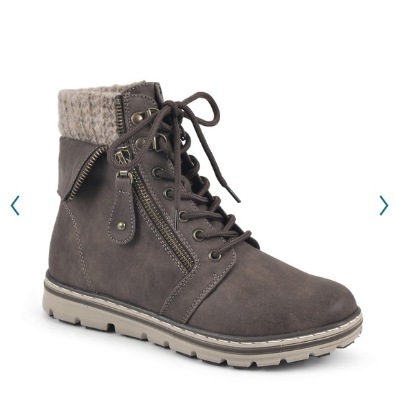 Cliffs by WHITE MOUNTAIN Shoes - Cliffs by White mountain. Brand new in box boots!